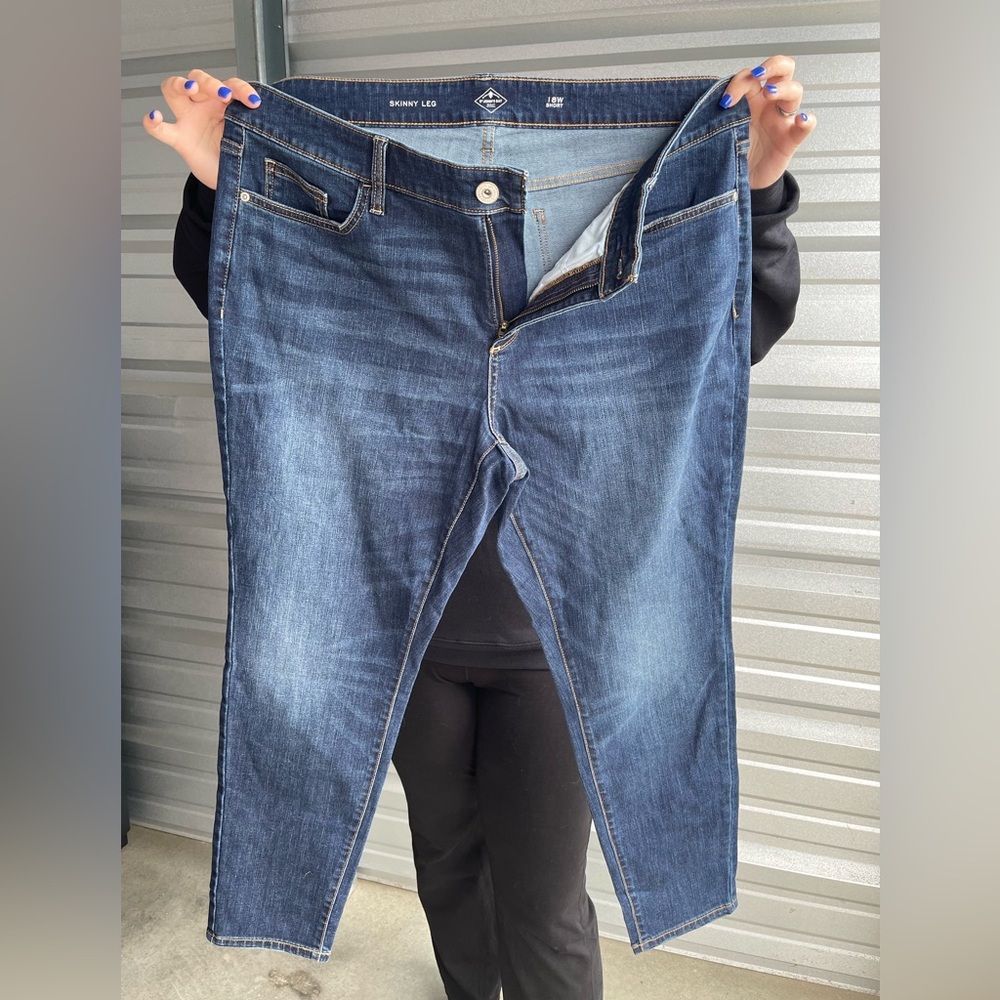 St. John’s Bay jeans 18w short NWOT